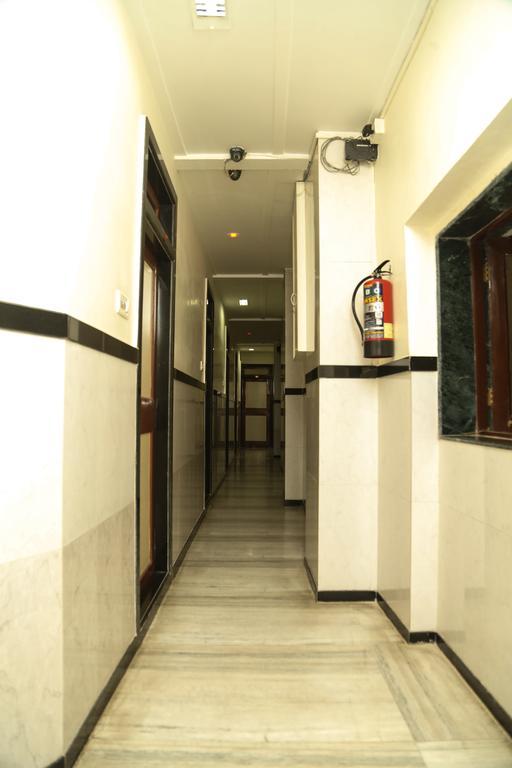 Traveller'S Inn Hotel - Fort مومباي المظهر الخارجي الصورة
