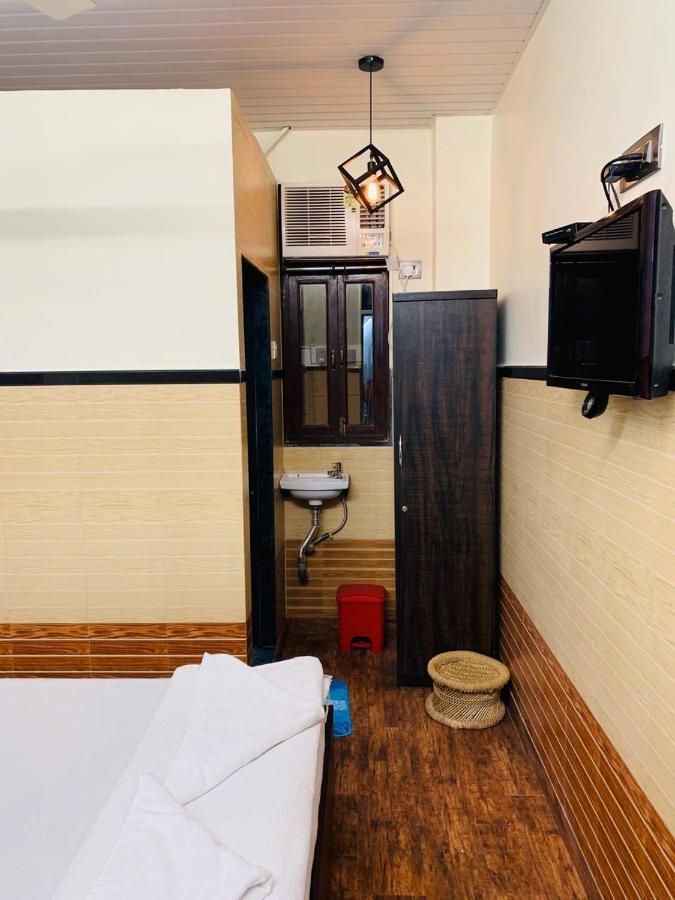 Traveller'S Inn Hotel - Fort مومباي المظهر الخارجي الصورة