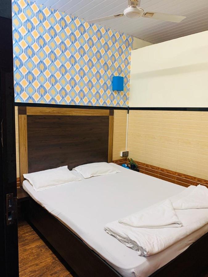 Traveller'S Inn Hotel - Fort مومباي المظهر الخارجي الصورة